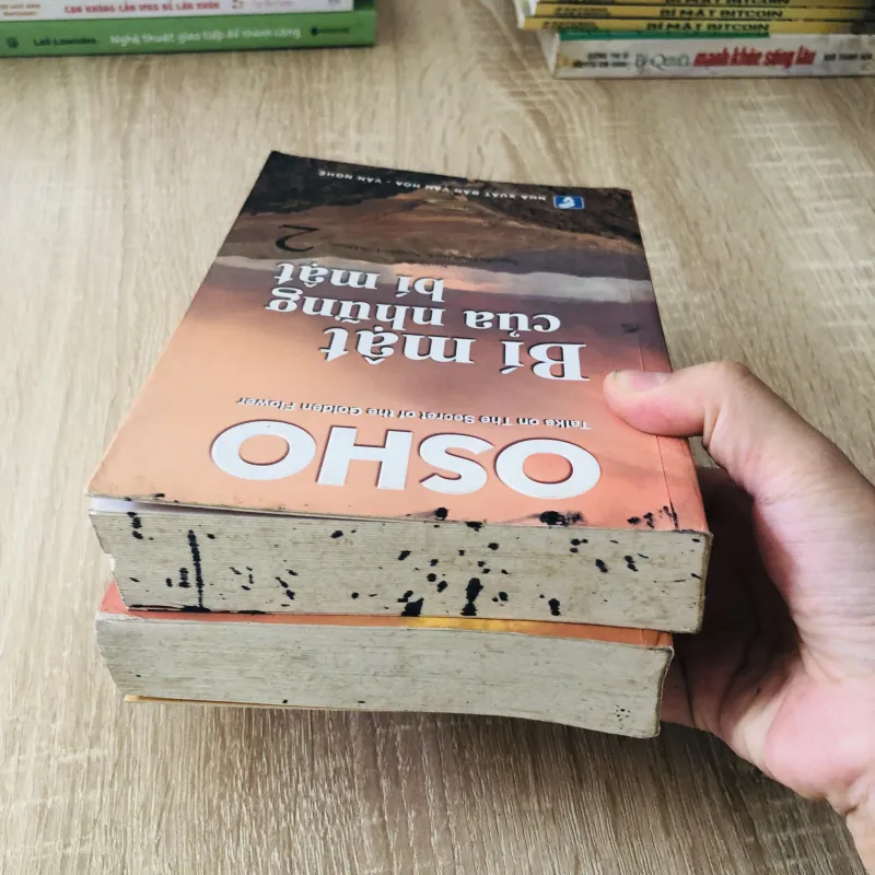 BÍ MẬT CỦA NHỮNG BÍ MẬT ( 2 tập) - OSHO  1022439