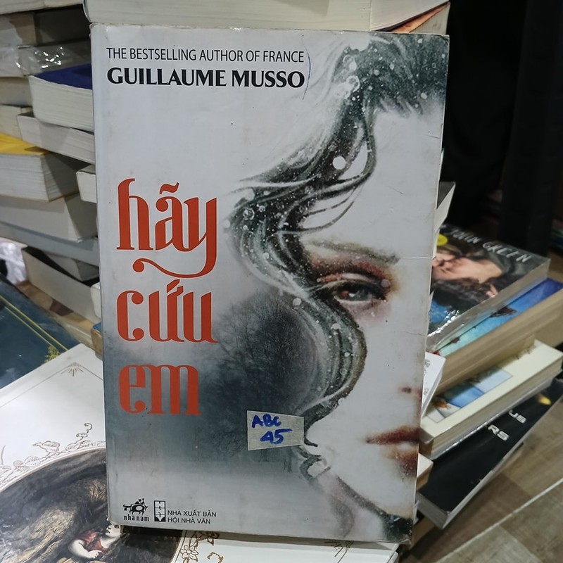 Hãy Cứu Em - Guillaume Musso 165805