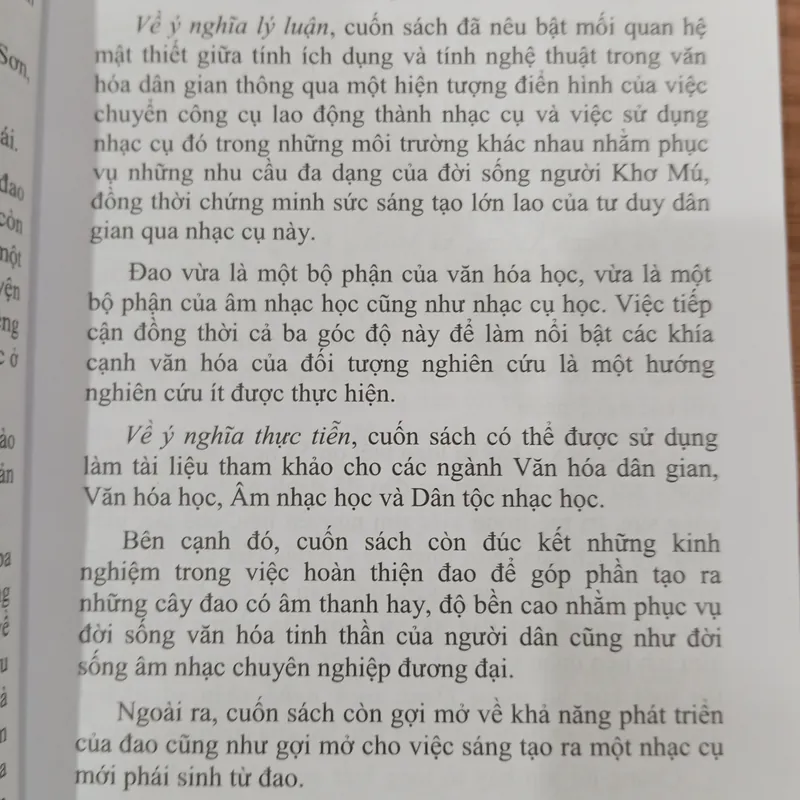 NHẠC CỤ ĐAO CỦA NGƯỜI KHƠ MÚ 713516