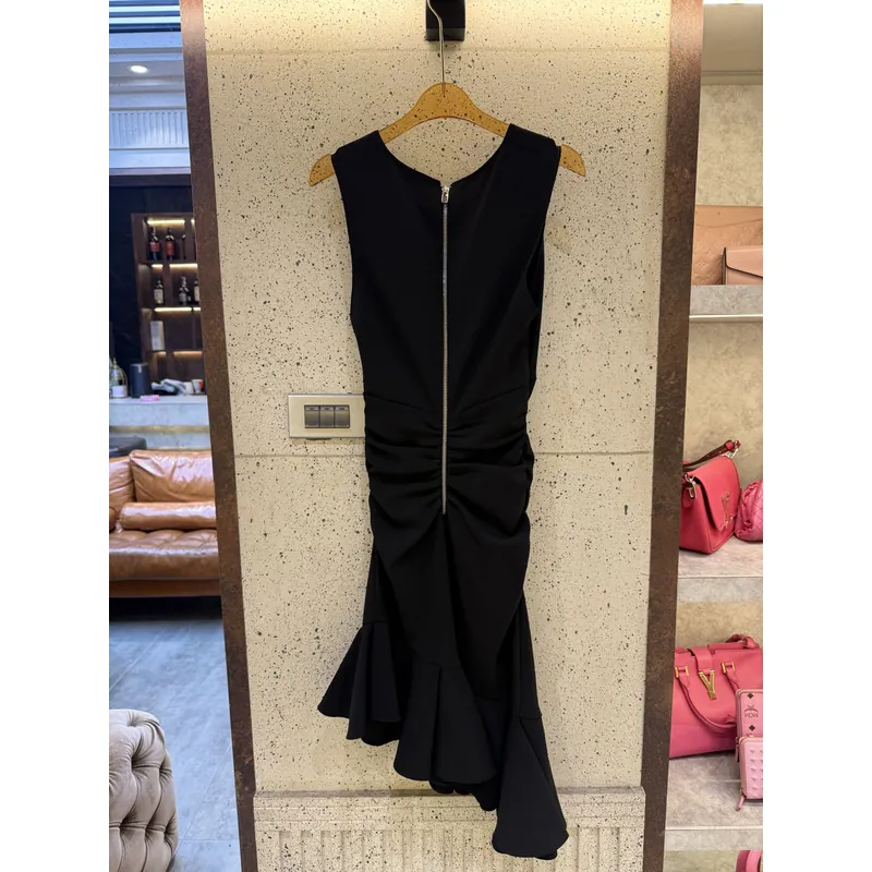 Váy Zara Chính Hãng Đen Đuôi Cá  717779