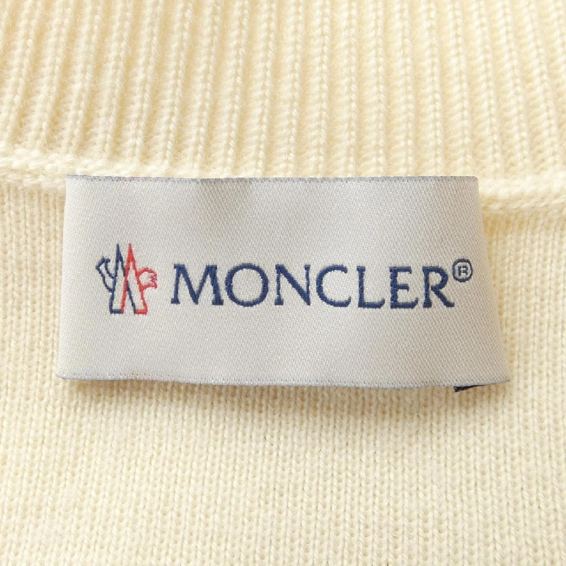 Áo khoác lông vũ MONCLER 640603