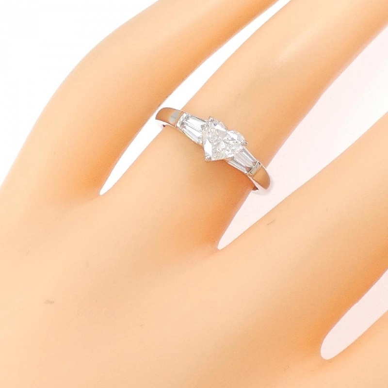 Nhẫn kim cương PT900 0.573CT E SI1 hình trái tim - Hàng hiệu Authentic 879237