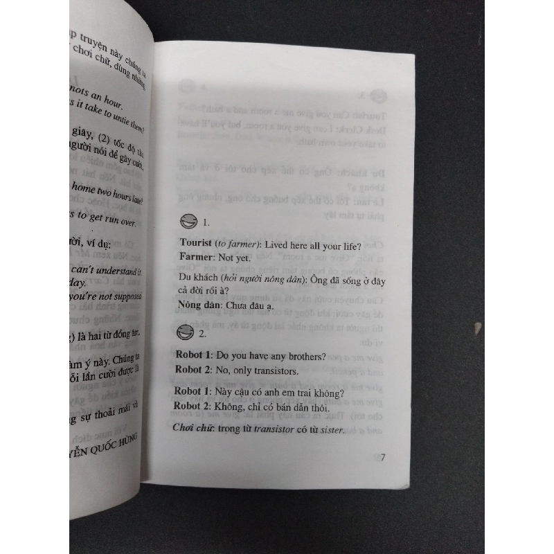 Cười và học mới 80% ố bẩn 2007 HCM2809 Nguyễn Quốc Hùng, M. A. VĂN HỌC 916869