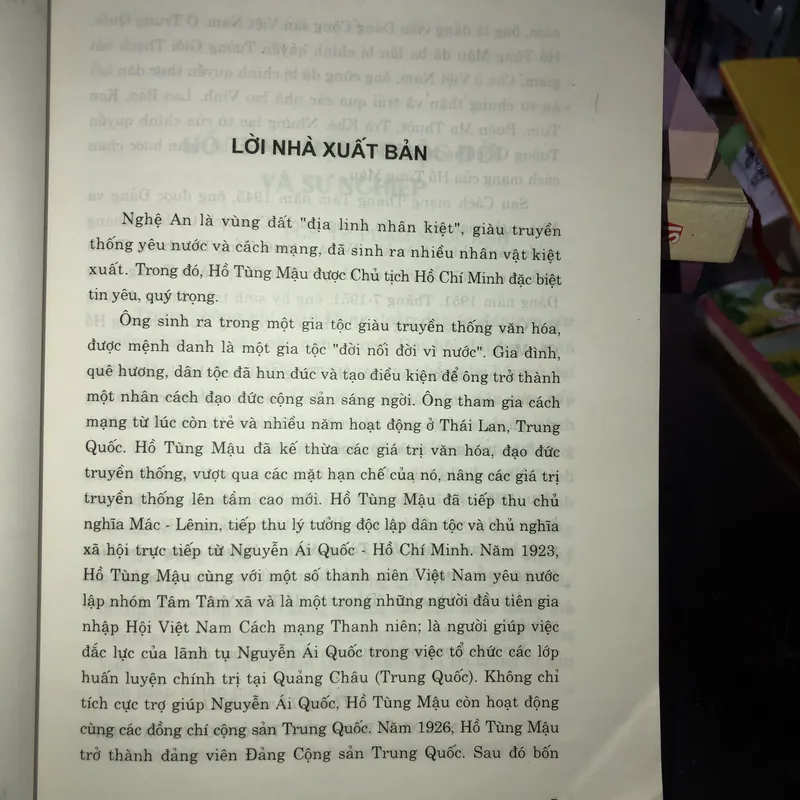 Hồ Tùng Mậu - Người Cộng sản kiên trung, mẫu mực  712061