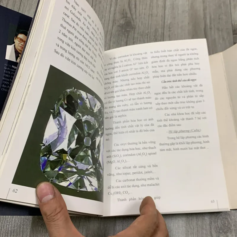 Thế giới vàng bạc đá quý nghệ thuật trang sức. 5b2 799389