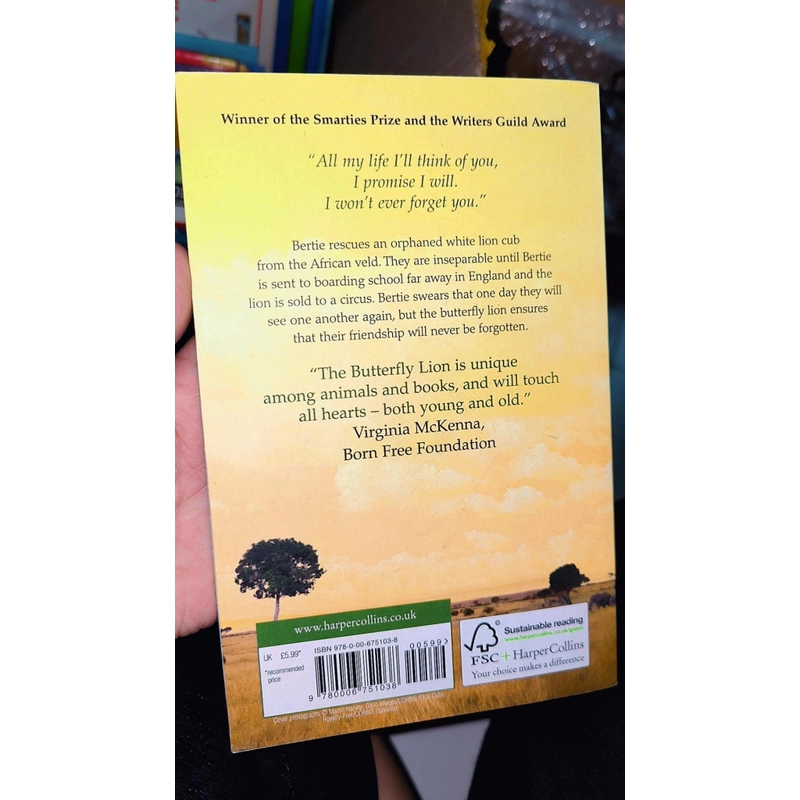 The butterfly lion - Michael Morpurgo (sách ngoại văn thiếu nhi về động vật) 495418
