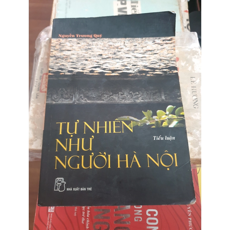 Tự nhiên như người Hà Nội (bản in 2004) 482425