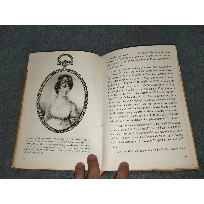 CÁC VỊ ĐỆ NHẤT PHU NHÂN HOA KỲ 701071