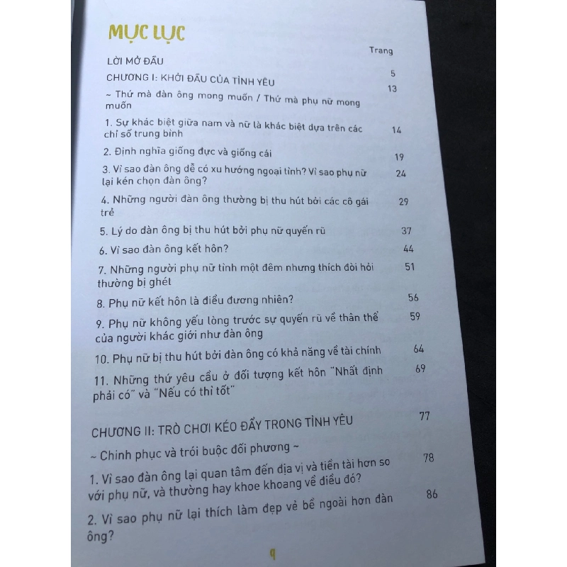 Vì sao đàn ông thích phụ nữ trẻ phụ nữ thích đàn ông giàu 2019 mới 80% ố bẩn nhẹ Kazue Asoh HPB2006 SÁCH TÂM LÝ 915759