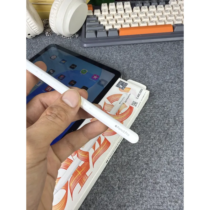 Bút Pencil Pro  680090