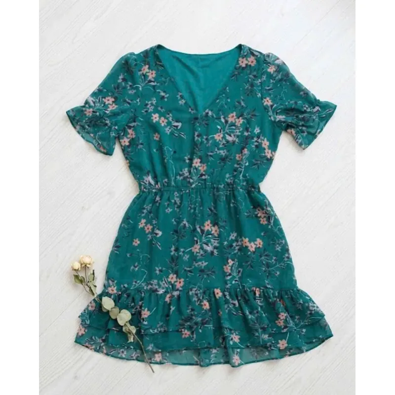 Quần áo giá hạt dẻ 1038078