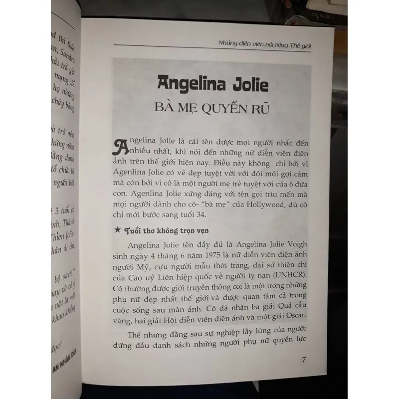 Những diễn viên nổi tiếng thế giới  592076