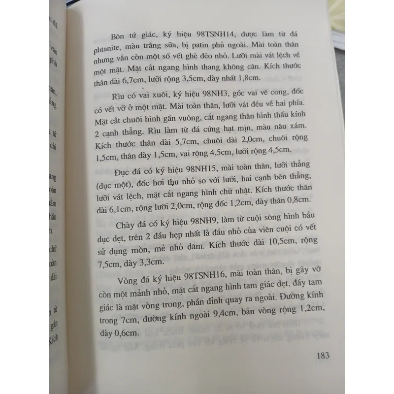 KHẢO CỔ HỌC TIỀN SỬ VÀ SƠ SỬ SƠN LA 721087