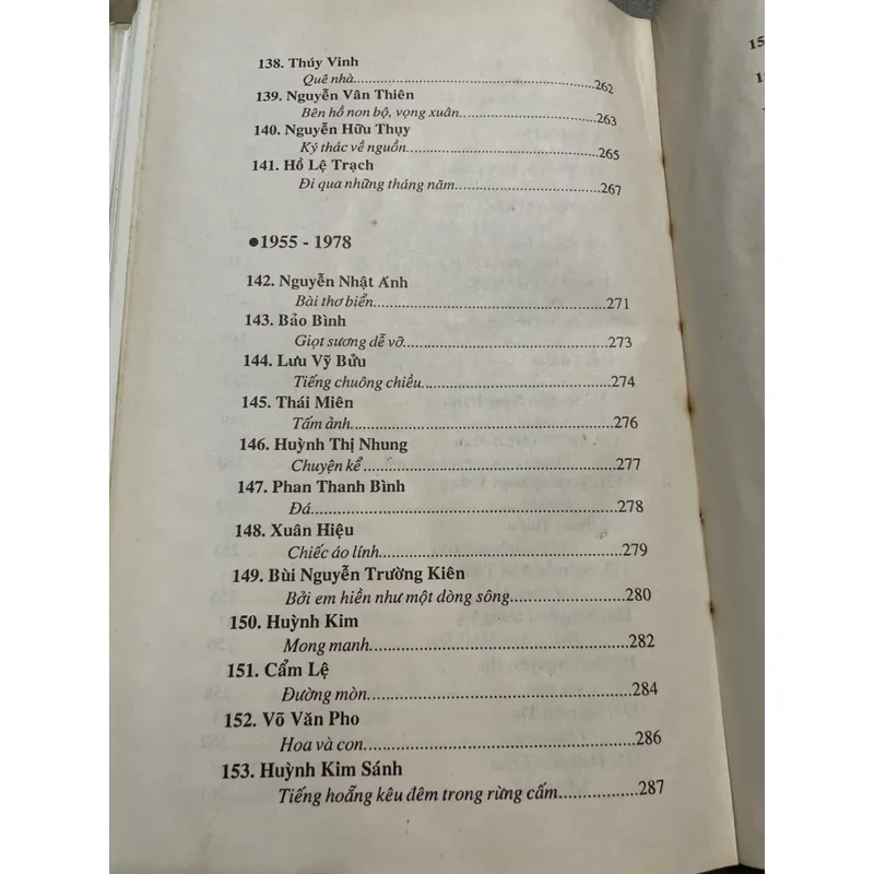 Tuyển tập thơ Quảng Nam: CHƯA MƯA ĐÃ THẤM; sách bìa cứng, khổ lớn  559338