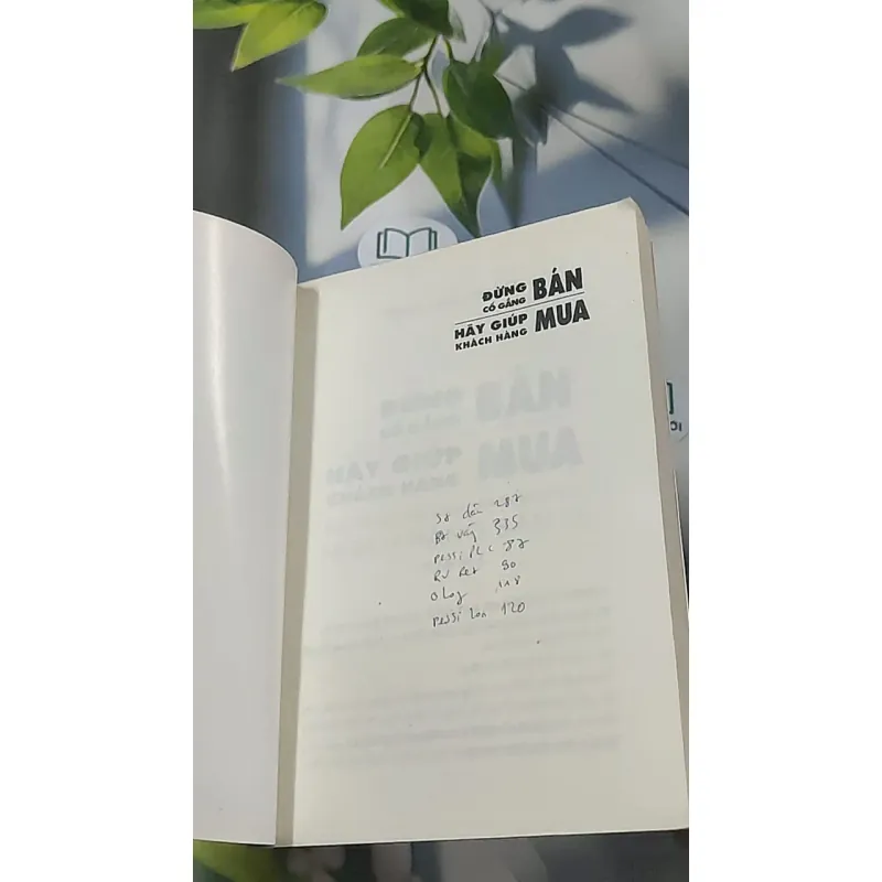 Đừng cố gắng bán - hãy giúp khách hàng mua - Trịnh Minh Thảo 688556