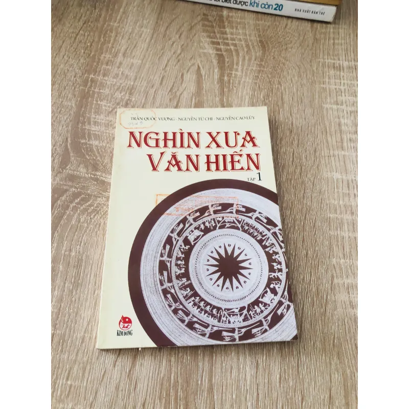 NGHÌN XƯA VĂN HIẾN ( T1) 1030004