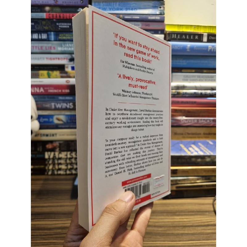 UNDER NEW MANAGEMENT : HOW LEADING ORGANIZATIONS ARE UPENDING BUSINESS AS USUAL - David Burkus 146284