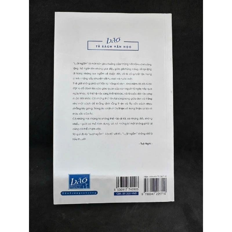 [Phiên Chợ Sách Cũ] Luật Ngầm - Tuệ Nghi H0606, 2017 SBM 920135