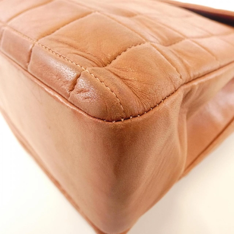 Túi xách chéo Chanel 15383 613482