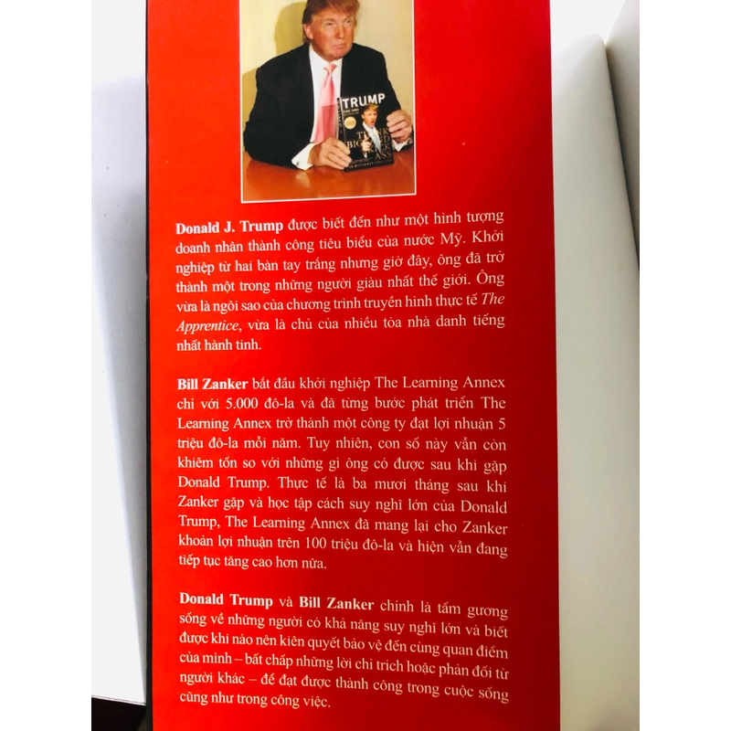 📘 NGHĨ LỚN ĐỂ THÀNH CÔNG – Donald Trump & Bill Zanker 488326