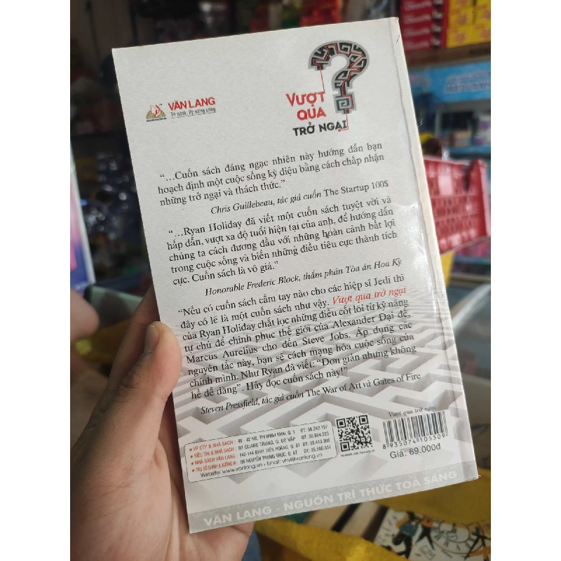 Vượt qua trở ngại 504117