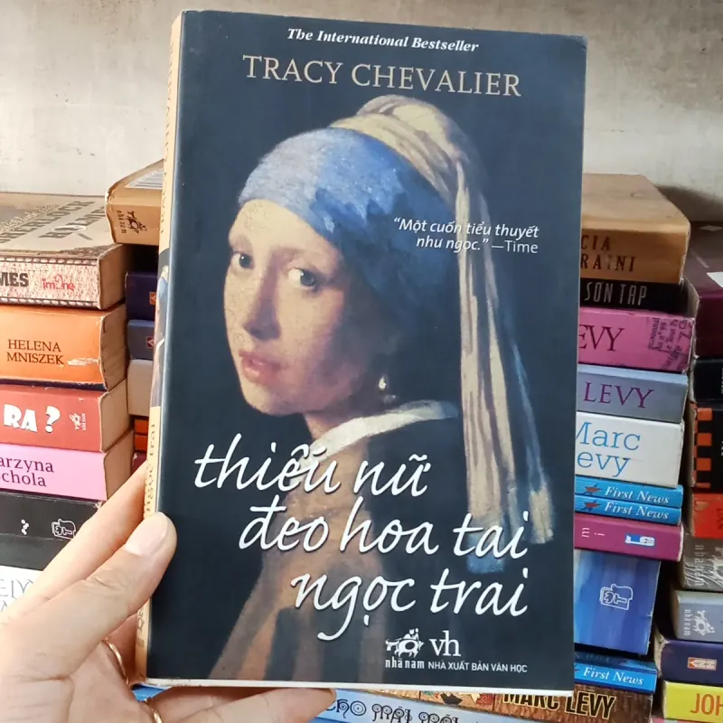 Thiếu Nữ Đeo Hoa Tai Ngọc - Tracy Chevalier  777061