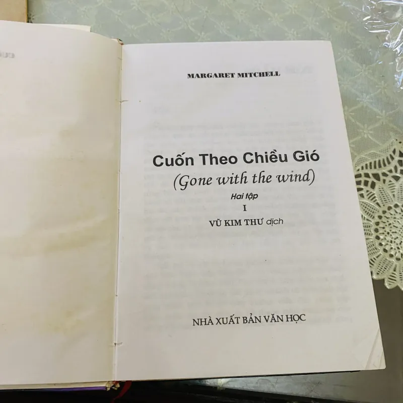 Combo 2 quyển - Cuốn theo chiều gió - Margaret Mitchell#HATRA 1038528
