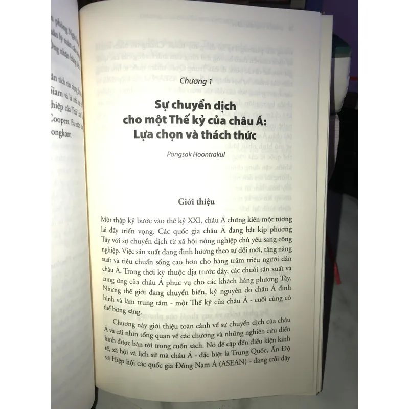 Châu Á chuyển mình 705343