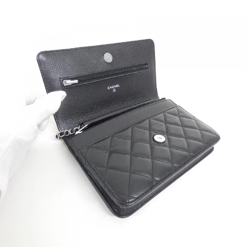 Ví dây chuyền Chanel Timeless Classic AP0250 622622