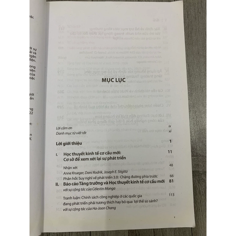 Học thuyết kinh tế cơ cấu mới - Justin Yifu Lin. 1b1 551564