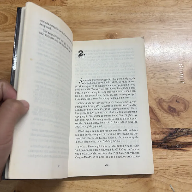 II Tựa sách: Nhật Ký Ma Cà Rồng _ Cuộc Chiến (Tập2) - L.J. SMITH - 2010 686763