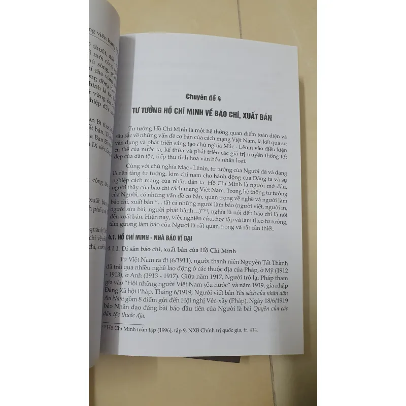 PHÓNG VIÊN HẠNG 3 1045420
