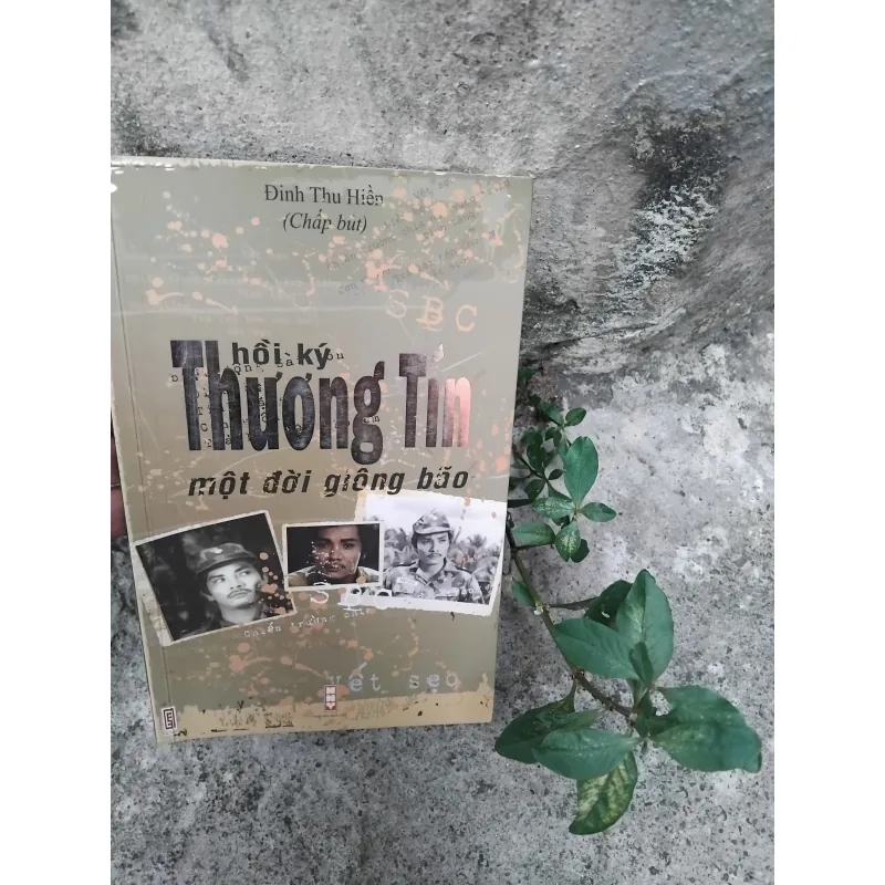 Hồi kí Thương Tín một đời giông bão  1028247