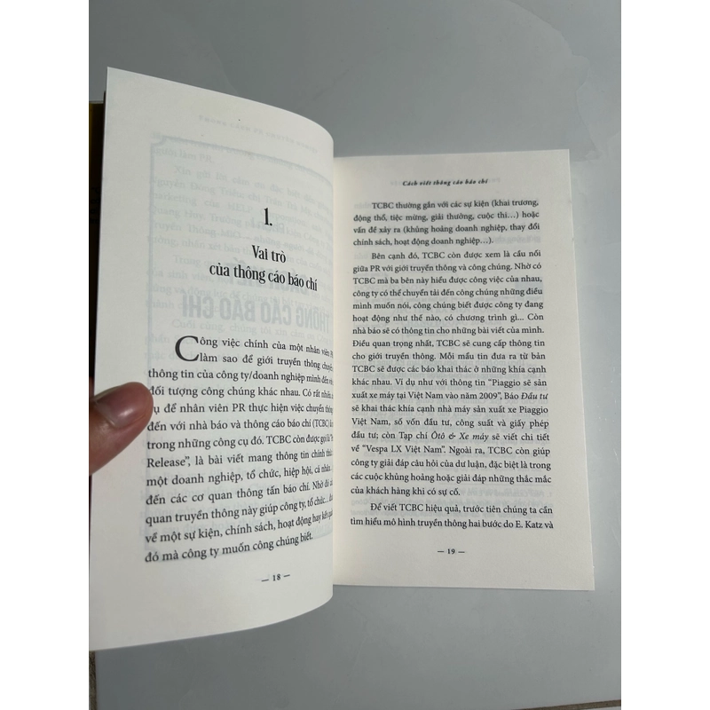 Phong cách PR chuyên nghiệp 452379