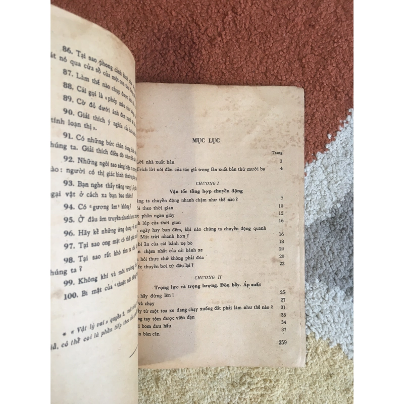 Vật Lý Vui ( trọn bộ 2 tập) - Yakov Perelman (NXB Giáo Dục 1977) 224062