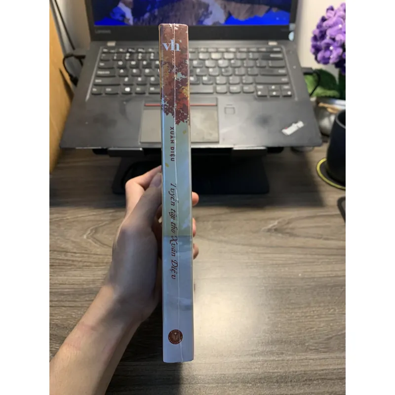 Tuyển tập thơ Xuân Diệu (bìa cứng) 931159