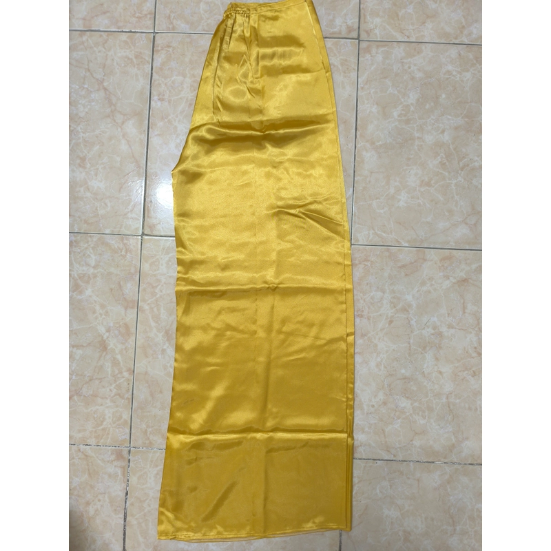 áo dài gấm cổ tròn tay lỡ hoạ tiết hoa mẫu đơn 528953
