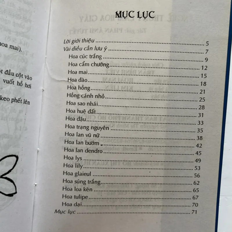 Bán sách cũ - Nghệ thuật làm hoa giấy - Phan Ánh Tuyết 593116