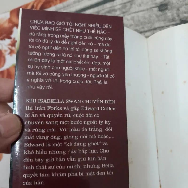 Stephenie Meyer - CHẠNG VẠNG twilight. Tb lần 3 năm 2008 775811