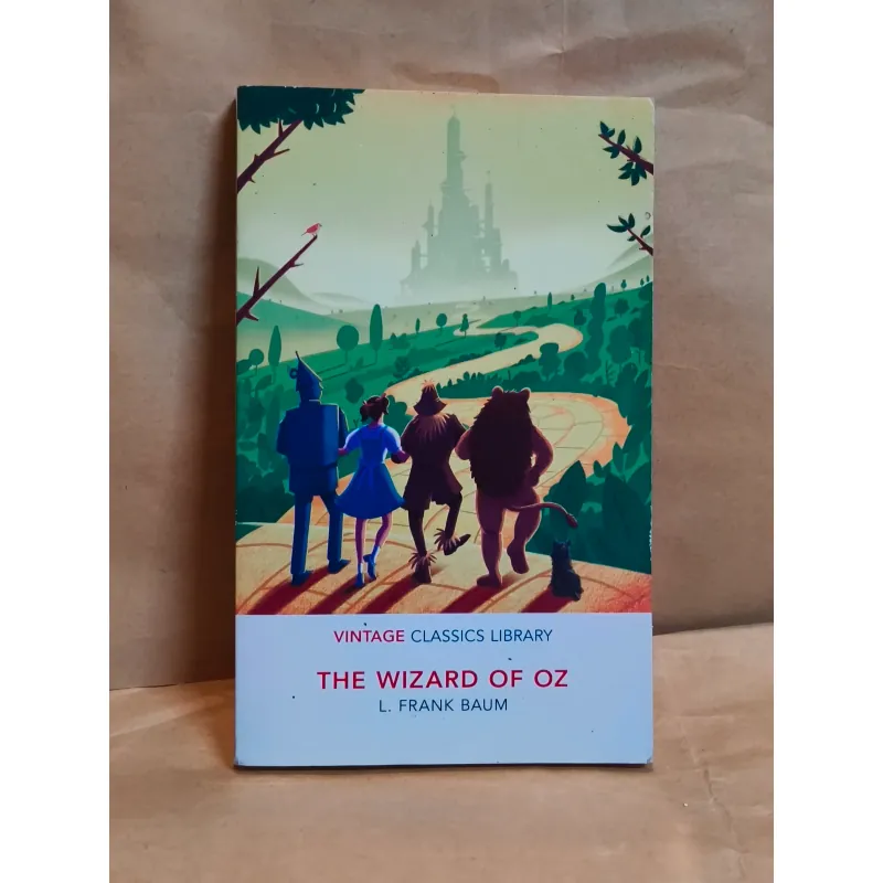 The Wizard of Oz	L. - Frank Baum (Vintage Classics) 1025157