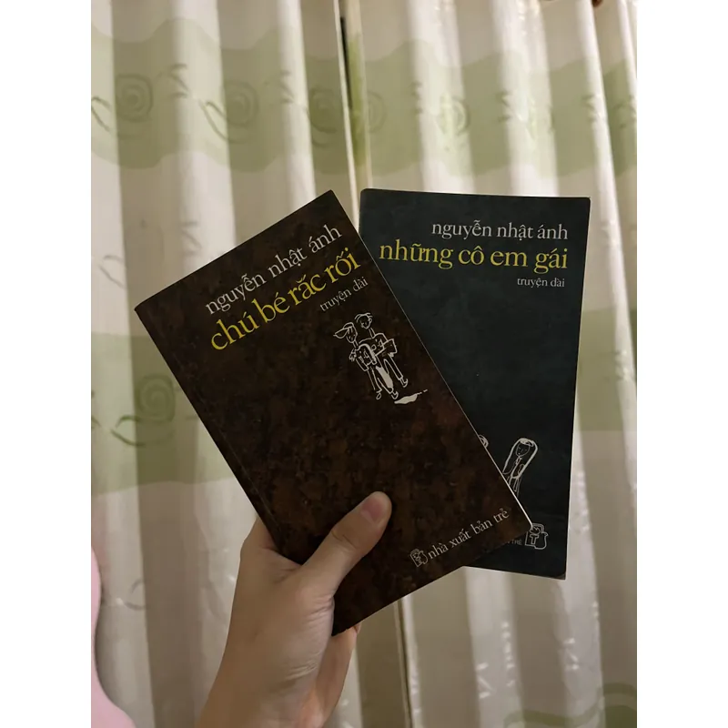 Combo 2 sách Nguyễn Nhật Ánh_ Chú bé rắc rối & Những cô em gái 593760