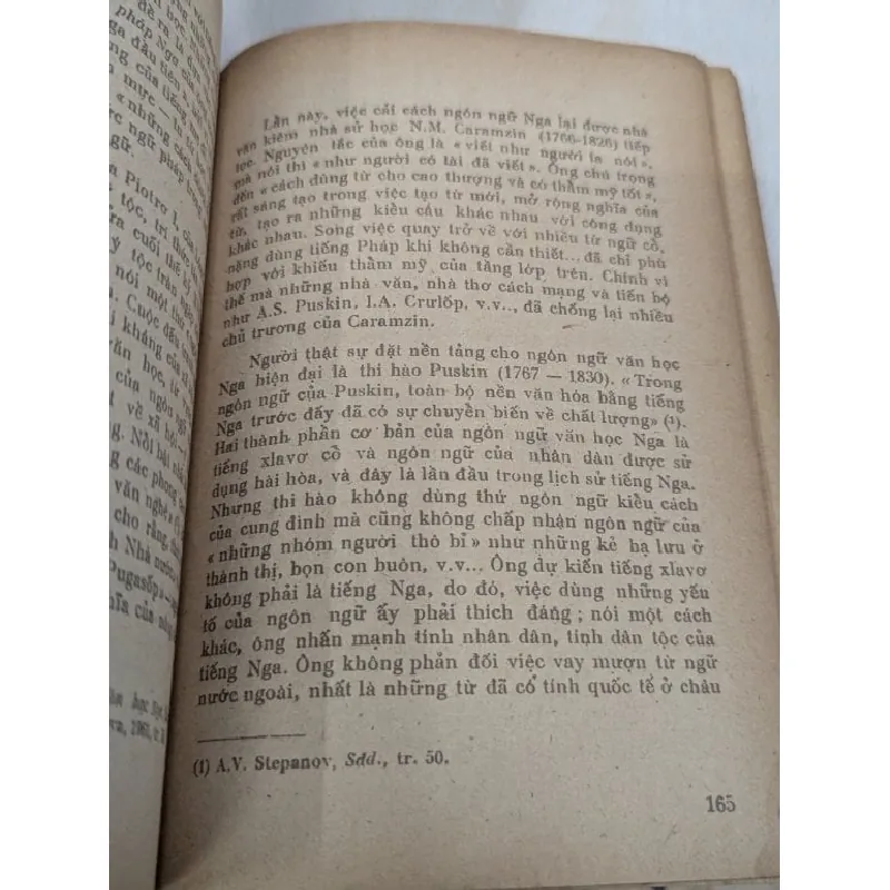 Tiếng việt trên đường phát triển - Nguyễn Kim Thản và cộng sự 696091