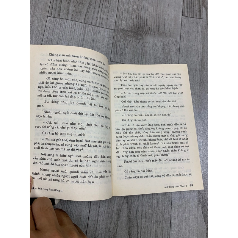 Anh hùng liêu đông. Bộ 3 tập. 4a2 538040