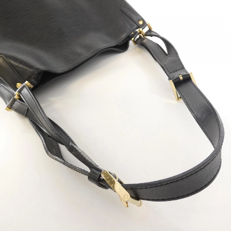 Túi xách vai Louis Vuitton Epi Mandara MM M58892 613657