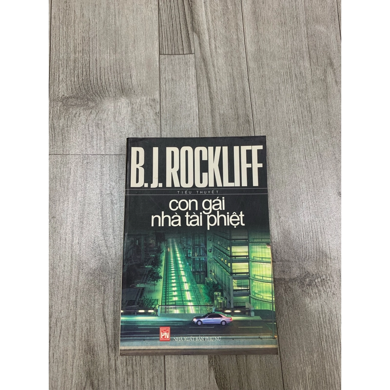 Con gái nhà tài phiệt - B J RockLife. 1a4 509056