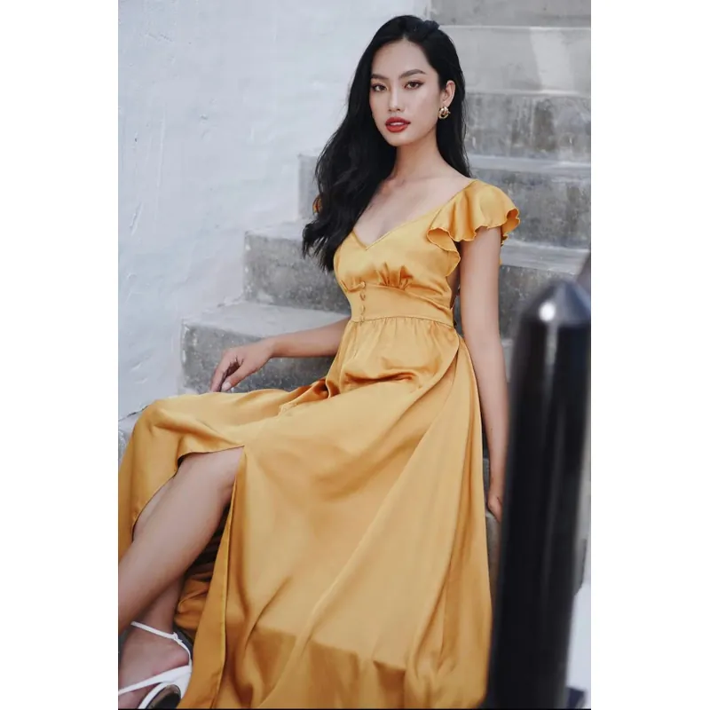 Đầm lụa hiệu WEARVAST size S newtag  609657
