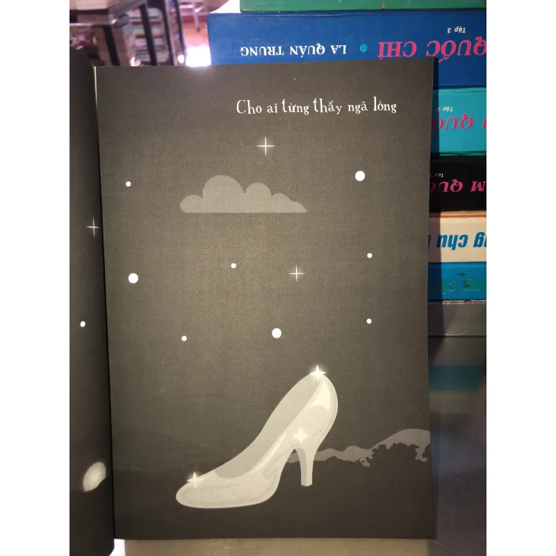 Máu và hoa - Cinderella ngoại truyện - Jennifer Donnelly 972685