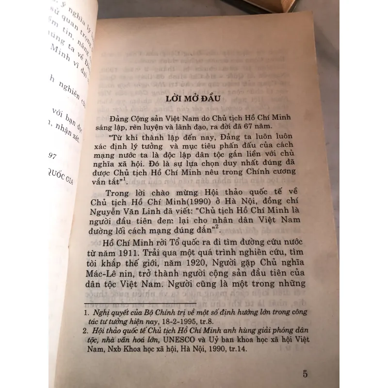 Cương lĩnh đầu tiên của Đảng  791643