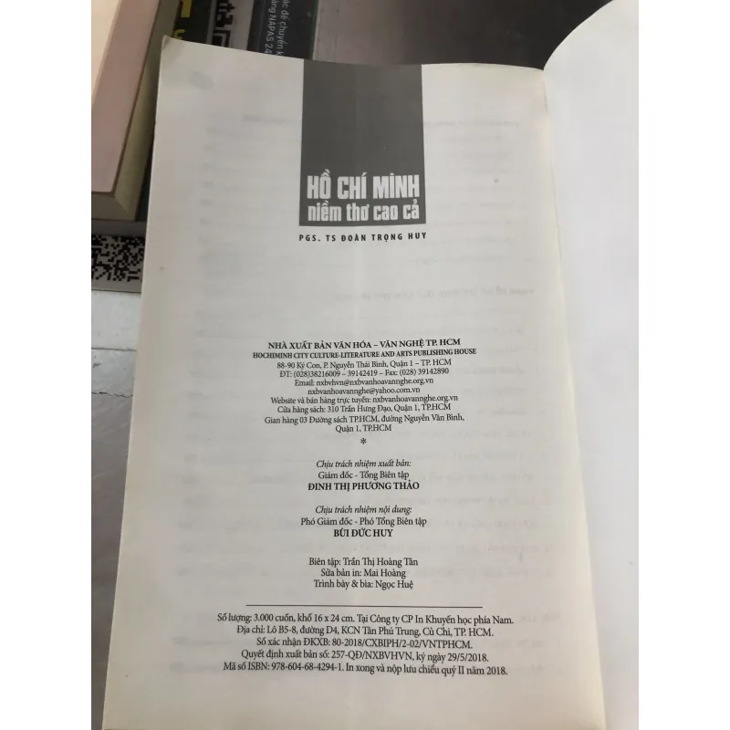 Hồ Chí Minh niềm thơ ca cao cả 977550