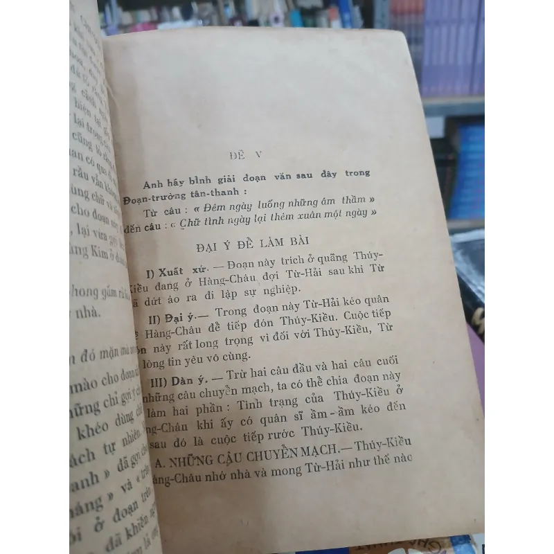 LUẬN ĐỀ VĂN CHƯƠNG - NGUYỄN QUANG HUY 755325